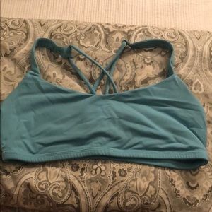 Lululemon free to be bra